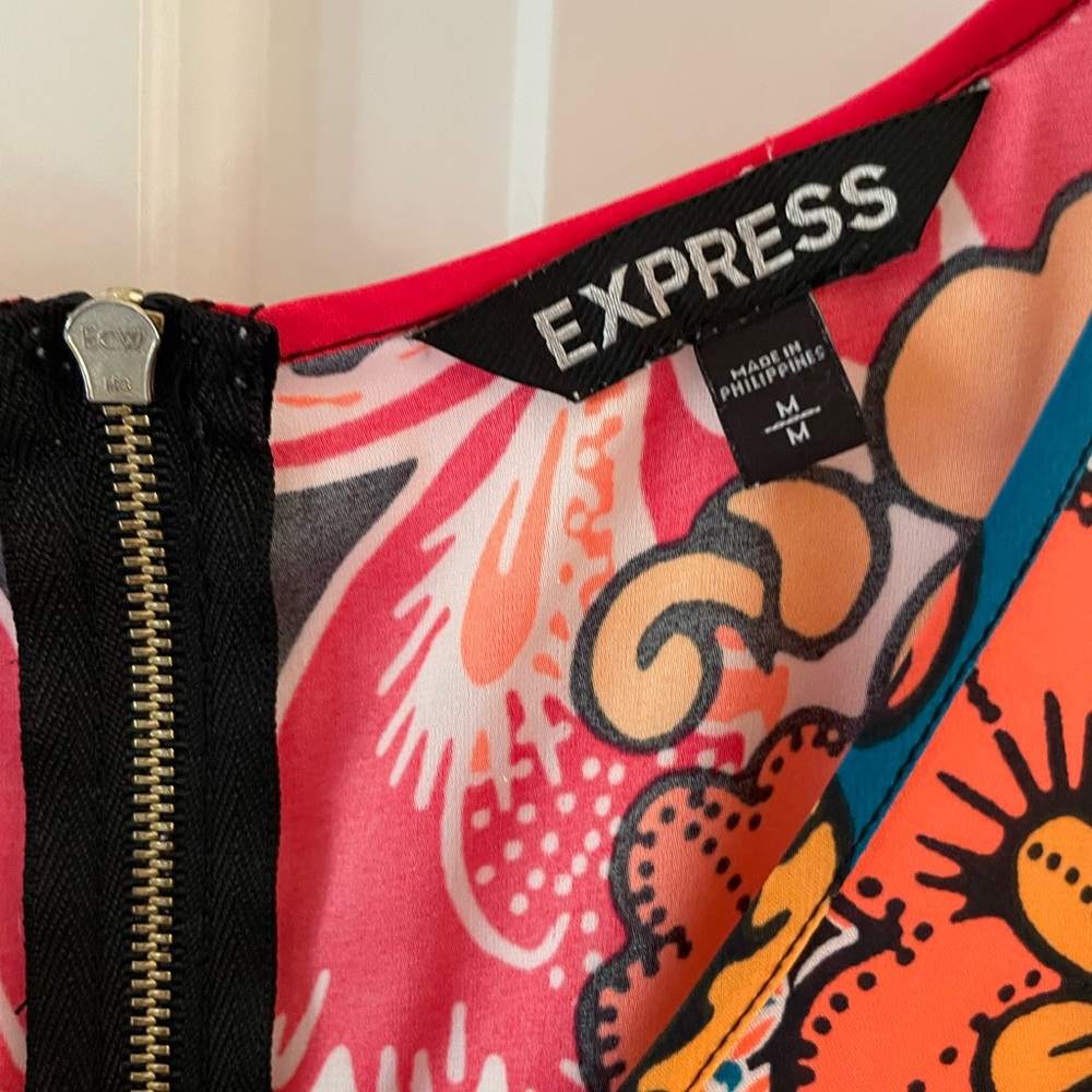 Express Top - Picture 3 of 6